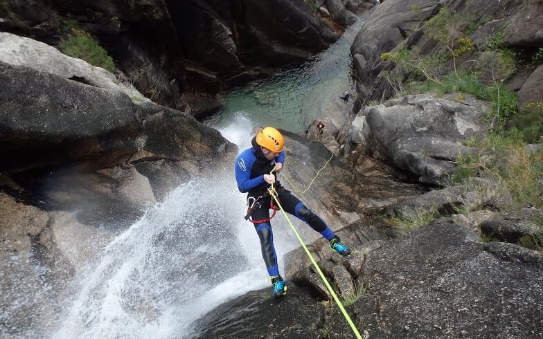 32257537_224956101611062_4529561016752668672_n